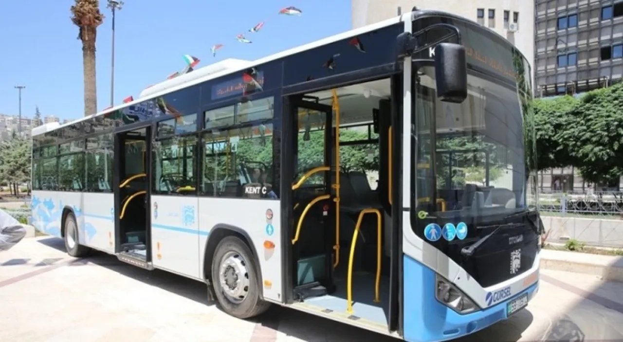 إيقاف 4 مسارات لباص عمان بعد الإفطار خلال رمضان... أسماء