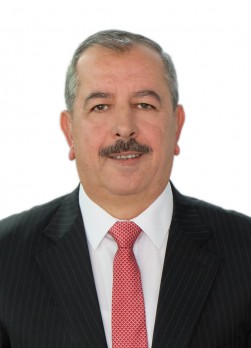 الجامعات ليست معسكرات تدريب.. ورؤساؤها ليسوا جنرالات حرب!