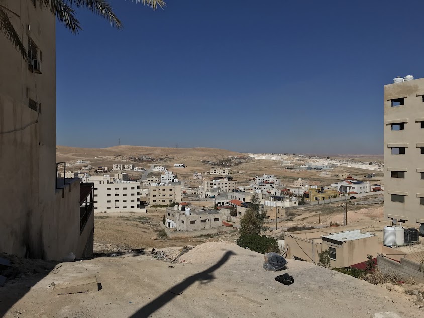 الكشف عن موعد البدء ببيع اراضي الخزينة