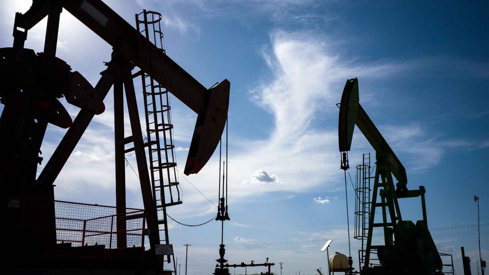 النفط يرتفع 1 مع توعد أميركي بمواصلة مهاجمة الحوثيين