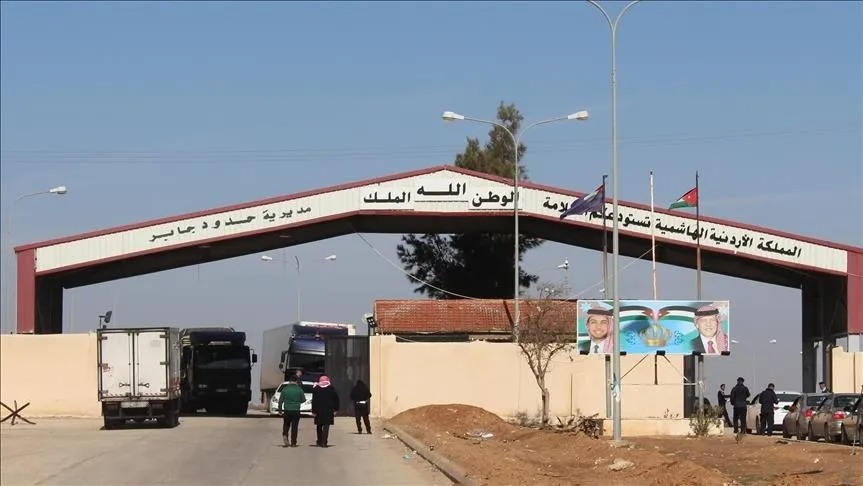 نقابة التخليص: حركة عبور قوية للشاحنات عبر مركز حدود جابر