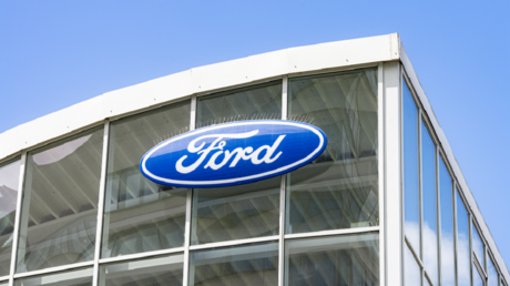 استدعاء عاجل لنوعين من سيارات فورد بسبب خطر الاشتعال المفاجئ