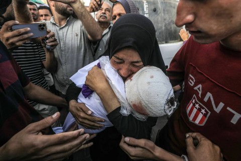 مجازر إسرائيلية في غزة ونسف منازل في رفح وحصيلة الشهداء ترتفع لـ22