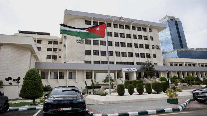 لجنة الطاقة النيابية تناقش الأحد مشروع قانون الكهرباء العام لسنة 2025