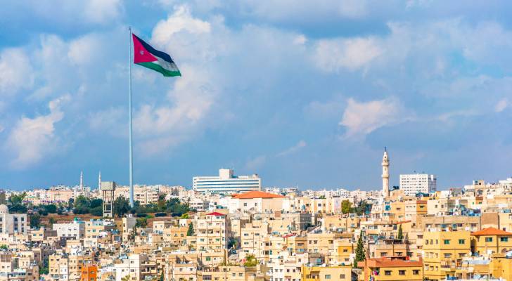 طقس دافئ اليوم وغدًا وجاف ومغبر الثلاثاء