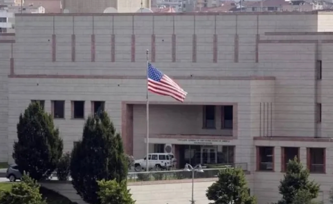 تحذير من السفارة الامريكية في عمان