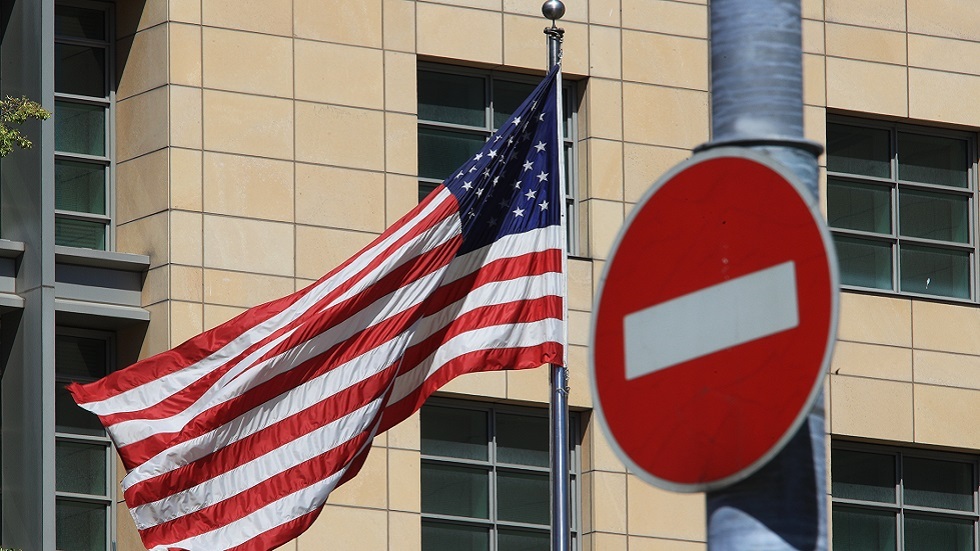 الخارجية الأمريكية تطالب رعاياها بمغادرة سوريا فوراً ومعلومات مؤكدة عن هجمات إرهابية وشيكة