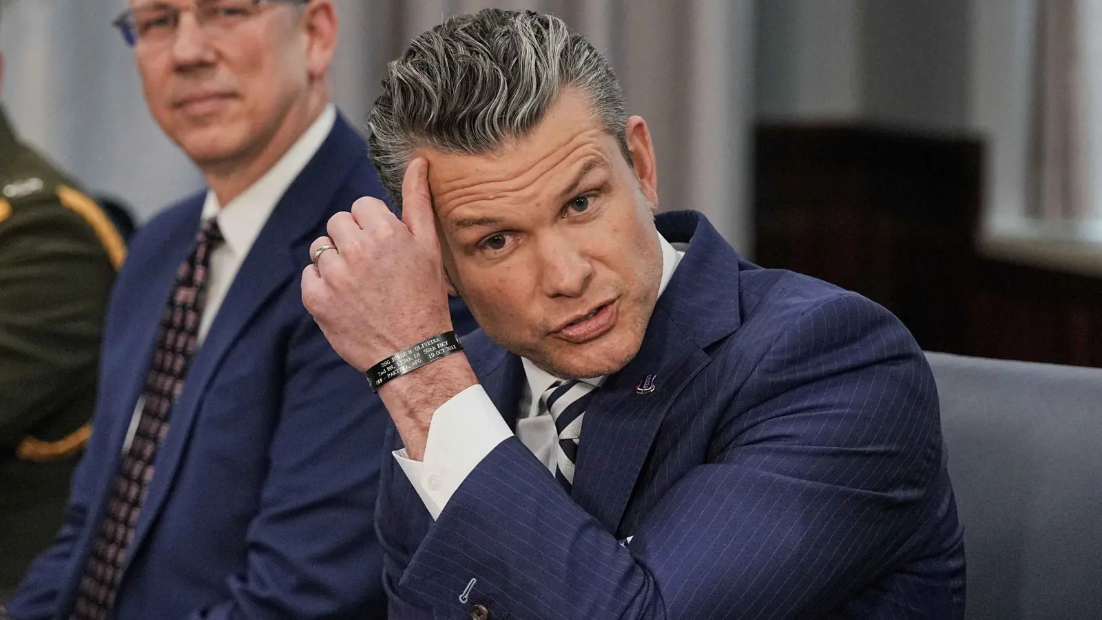 بعد فضائح هيغسيث.. البيت الأبيض يبحث عن وزير جديد للبنتاغون