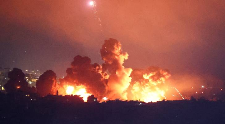 جيش الاحتلال يشن غارة جوية قرب القصر الرئاسي في دمشق