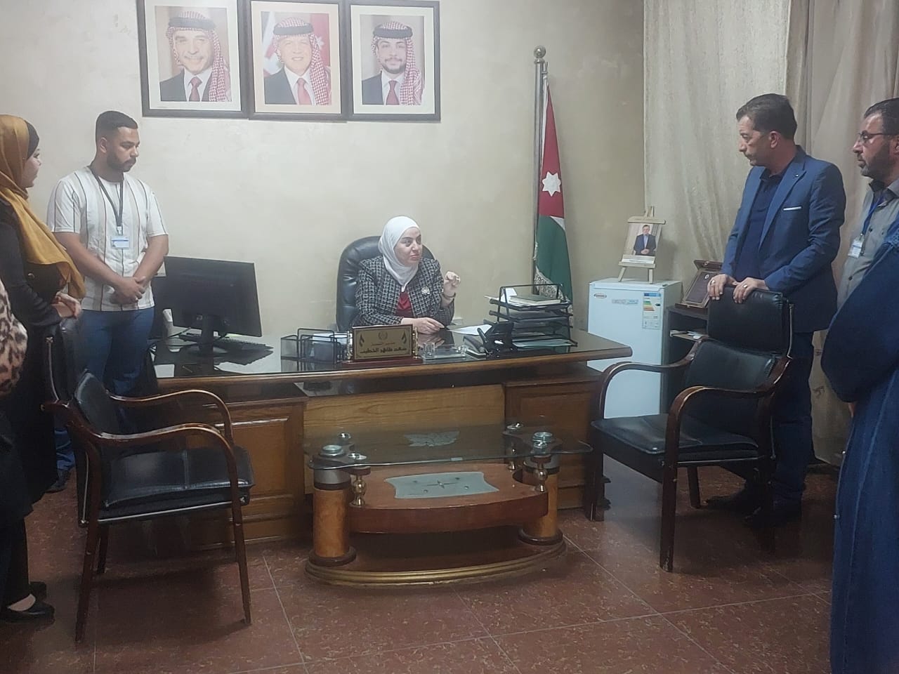 وزيرة التنمية الاجتماعية تتفقد مديرية التنمية ومركز سمو الأميرة منى لرعاية كبار السن في الزرقاء