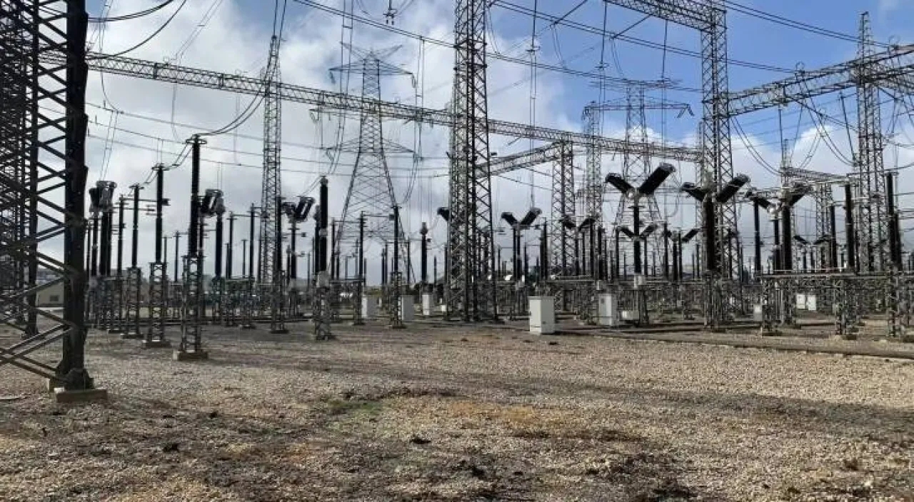 الخرابشة: الأردن يستورد 76 من احتياجاته من الطاقة