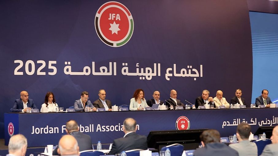 اتحاد الكرة يؤكد إقامة المحترفين على ثلاث مراحل ويقدر مصاريفه المتوقعة