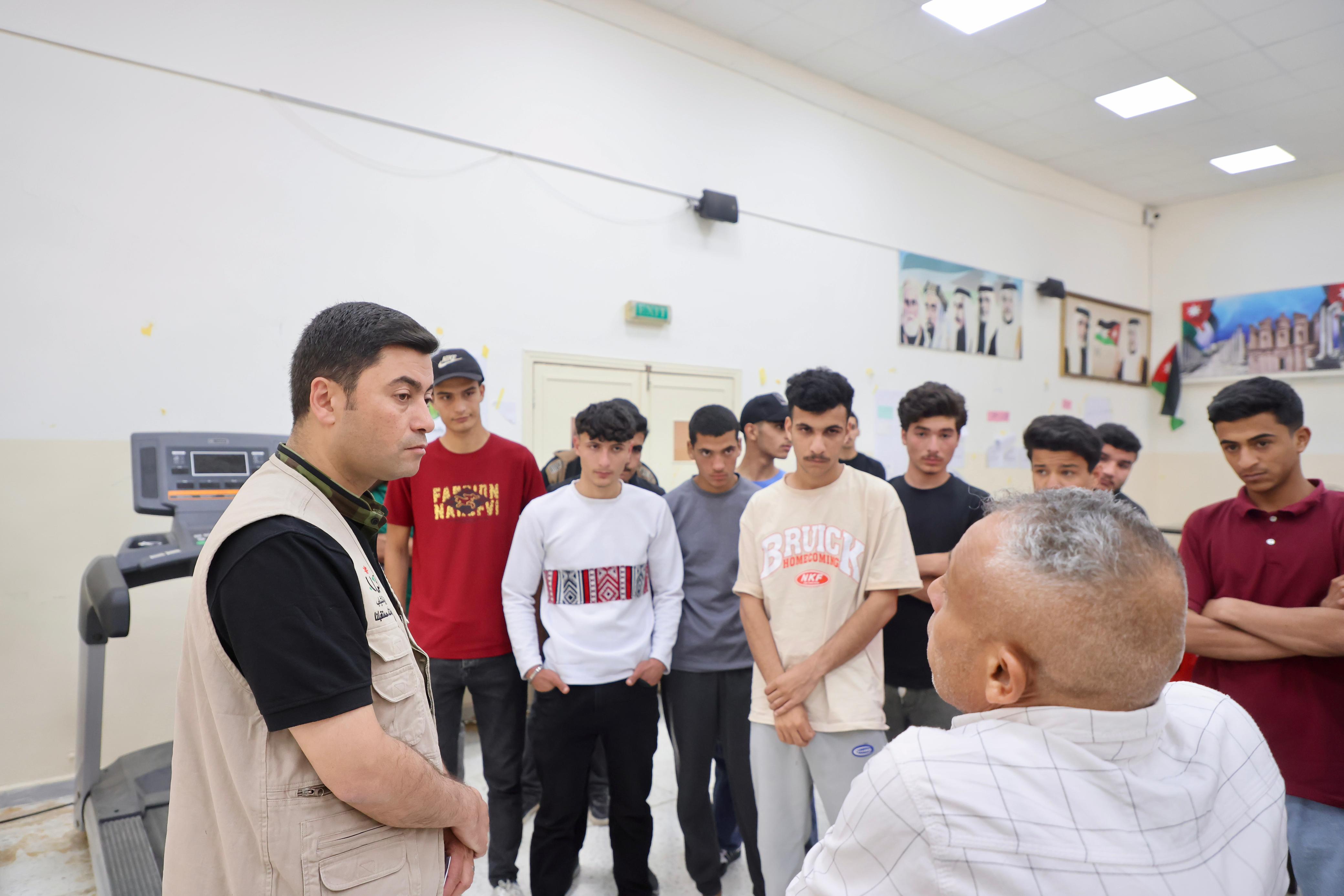 أمين عام وزارة الشباب يشارك شباب مليح في جلسة تدريبية حول  صناعة المحتوى الإعلامي والوصول إلى فرص العمل عبر مواقع التواصل الإجتماعي