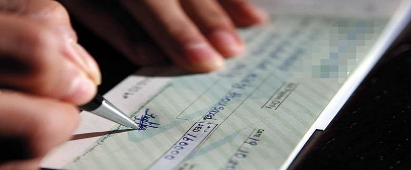 انخفاض قيمة الشيكات المرتجعة 41 في الثلث الأول من 2025