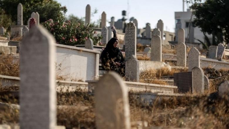 شعوذة المقابر .. دعوات في الجزائر لمنع زيارات النساء