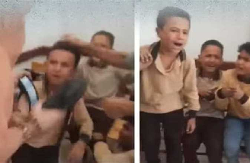 فيديو لمديرة مدرسة تنهال على تلاميذها ضربا بالحذاء
