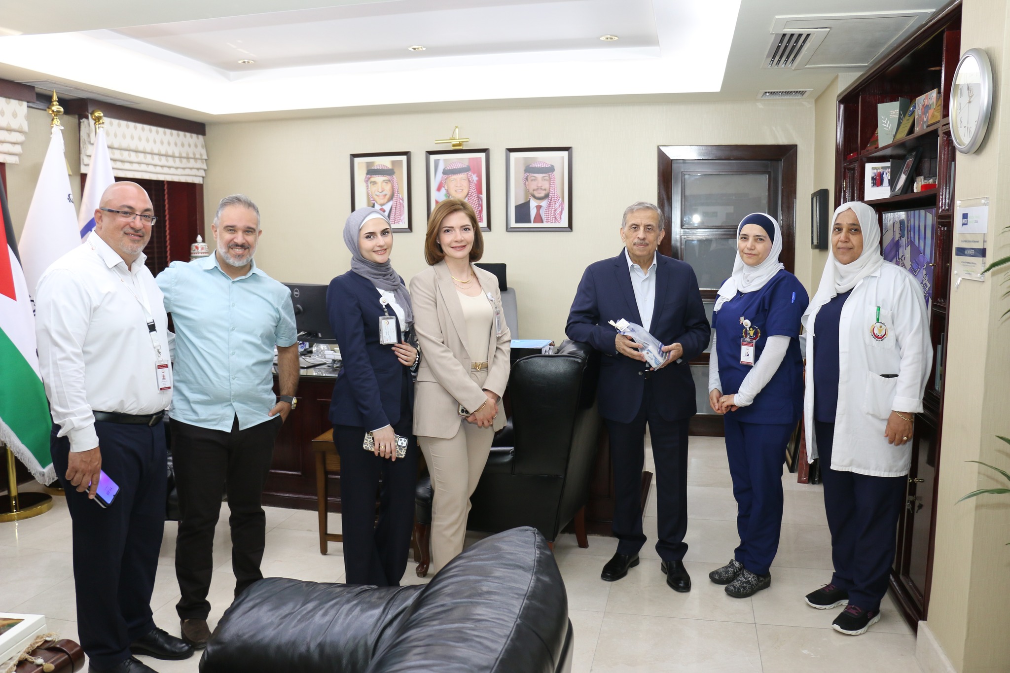 هكذا احتفل المستشفى التخصصي بعيد الاب