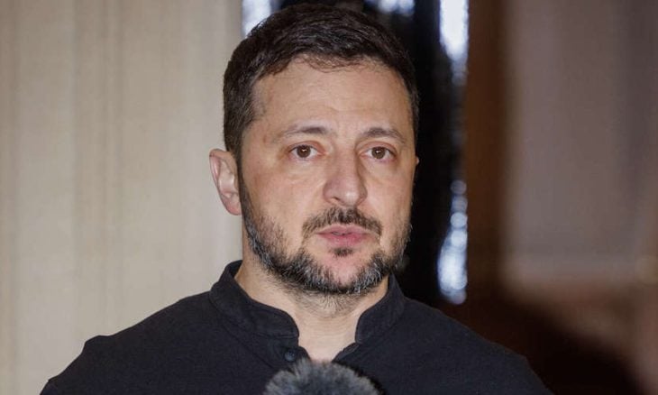 زيلينسكي: أوكرانيا أبرمت اتفاقات للحصول على “مئات الآلاف” من الطائرات المسيرة