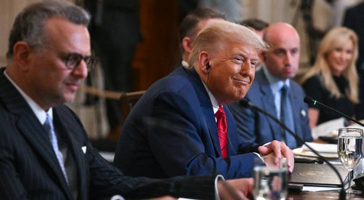 أ ف ب: ترمب يهنئ رئيس ليبيريا على إتقانه الإنجليزية رغم أنها لغة البلد الرسمية