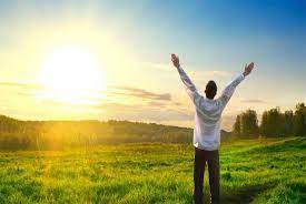 للحصول على مستويات مثالية من فيتامين «د»... ما مقدار أشعة الشمس الكافي؟