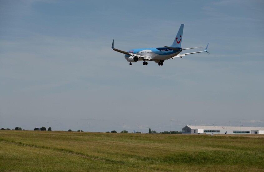 هبوط اضطراري لطائرة متجهة إلى لندن بسبب السجائر