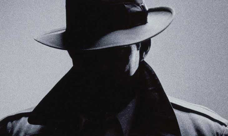 القبض على الإمام الجاسوس في إيران… وليؤرا تصطاد المسؤولين العرب في أوروبا!