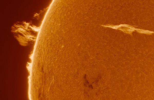 علماء الفلك يرصدون وحشا عملاقا فوق الشمس!