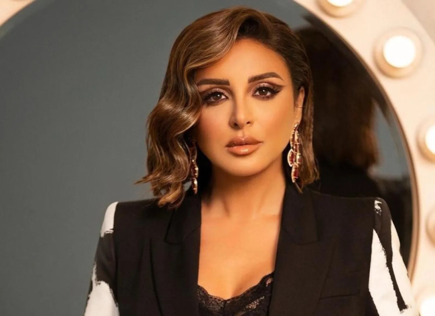 هل اصيبت انغام بسرطان الثدي