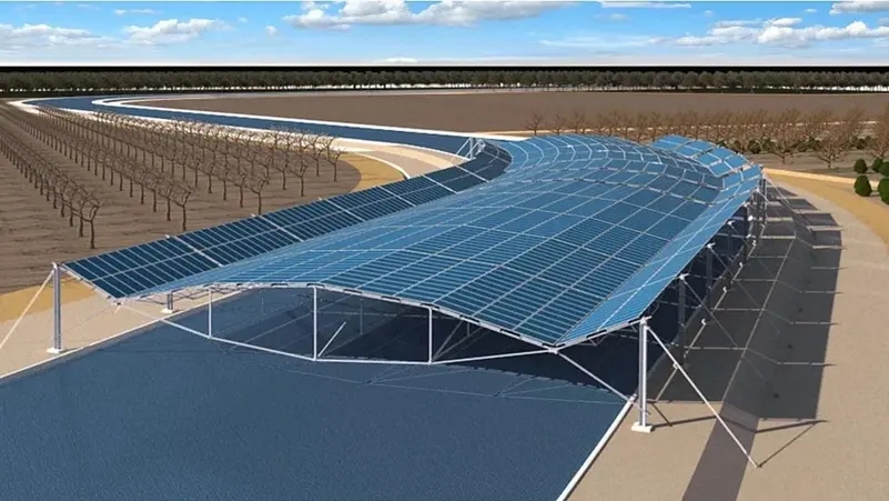 اليابان تبتكر ألواحاً شمسية تعادل قوة 20 مفاعلاً نووياً