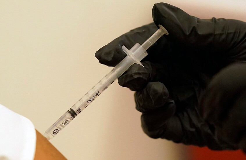 علاج فعال 100.. وكالة الأدوية الأوروبية توافق على حقن للوقاية من فيروس الإيدز