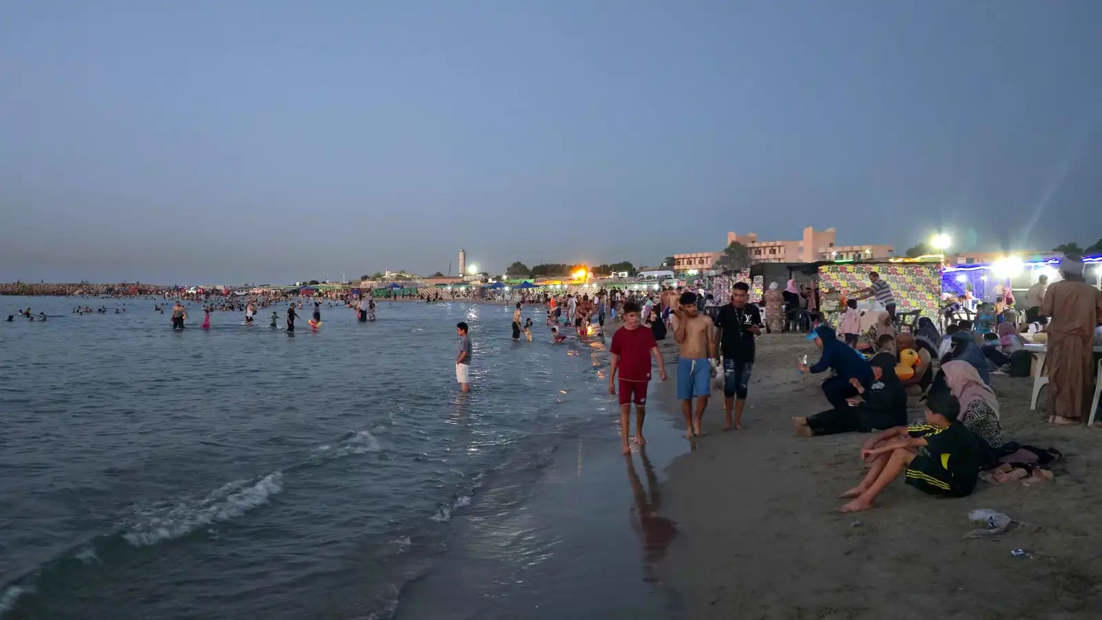 اضطراب البحر يحصد عشرات الارواح في ليبيا