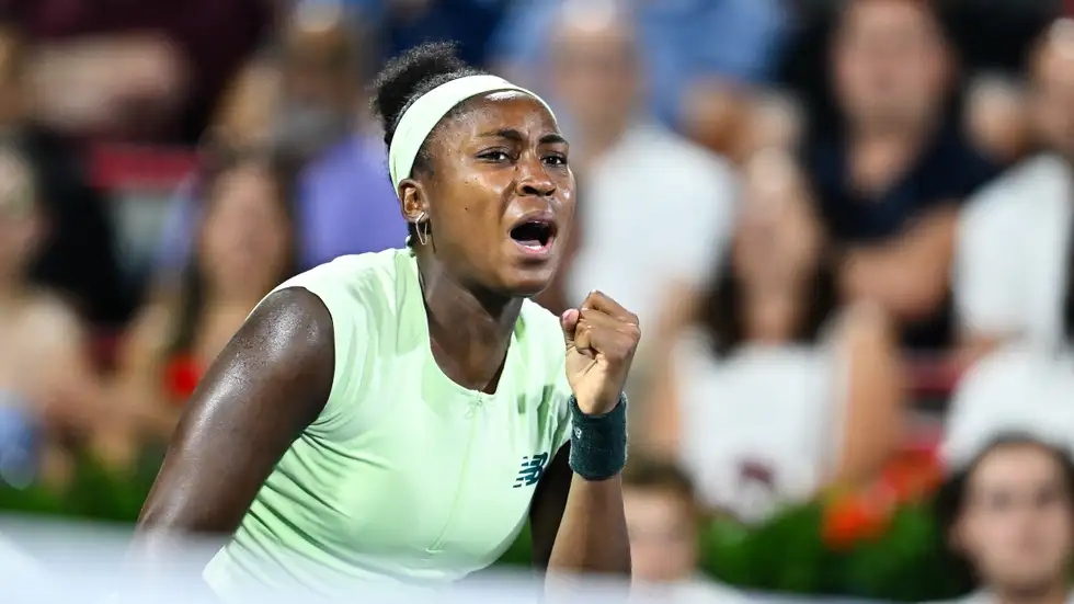 جوف تجتاز كولينز بصعوبة في مونتريال.. وباوليني تودع