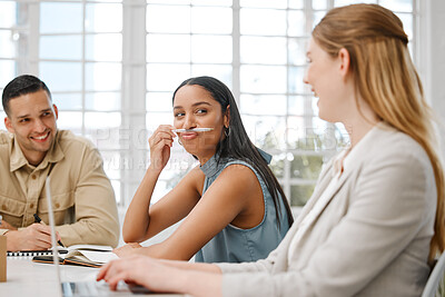 تشات جي بي تي متحيز ضد المرأة؟... هذا رأيه في الأجور