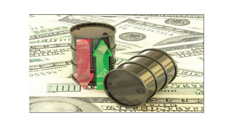 تقلبات أسعار النفط.. كيف تتأثر القطاعات الوطنية