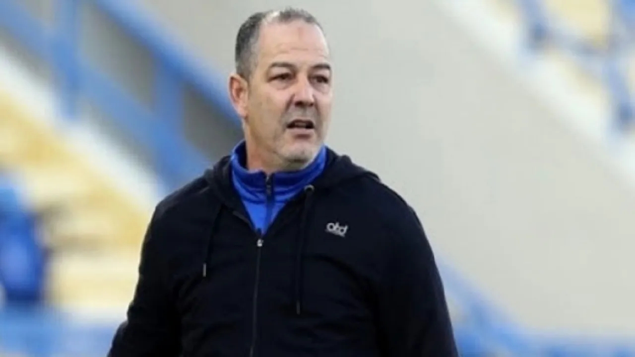 الوحدات يتجه لإقالة قيس اليعقوبي