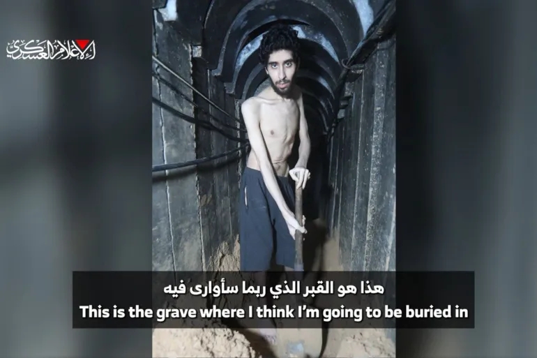 شريطا الأسيرين الجائعين يربكان إسرائيل