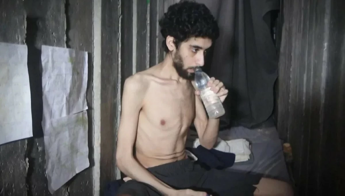 عائلة رهينة إسرائيلي تندد باستخدامه من قبل حماس في حملة دعائية