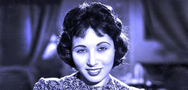 لبنى عبد العزيز تتوّج بـوسام ماسبيرو للإبداع تكريماً لمسيرتها الفنية