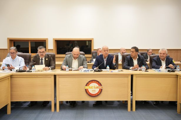 الهيئة العامة لـ ” صناعة عمان ” تقر التقريرين الاداري والمالي لعام 2024