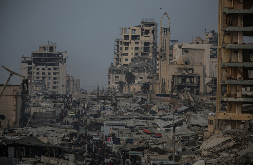 اتفاق وقف إطلاق النار وشيك يتضمن وقف اجتياح غزة ودخول الجيش المصري