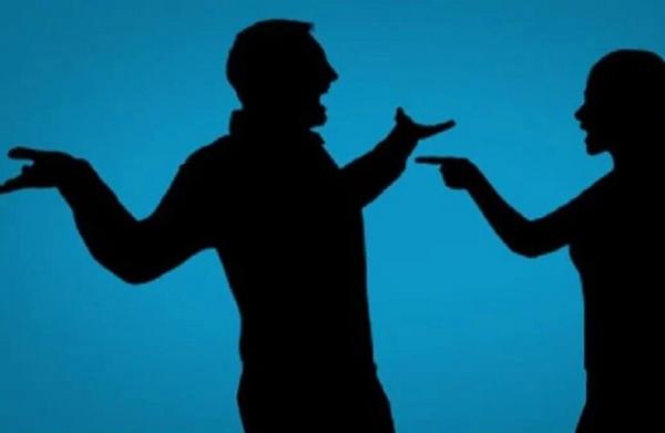 لماذا نفشل أحيانا في التفاهم مع الآخرين؟ .. عالم نفس يجيب