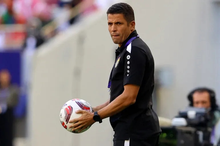 الجزيرة الإماراتي ينهي عقد الحسين عموتة