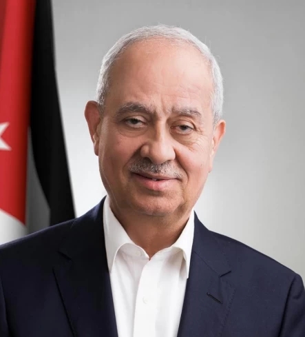 الجغبير: القطاع الصناعي يقود النمو الاقتصادي