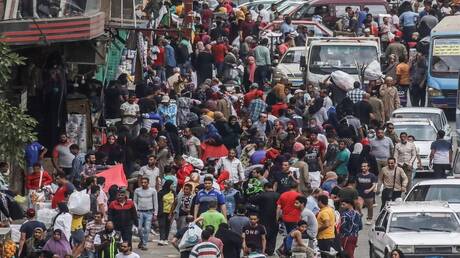 مصرع أكثر من 70 شخصا في حادث اصطدام شاحنة بحافلة ركاب في أفغانستان