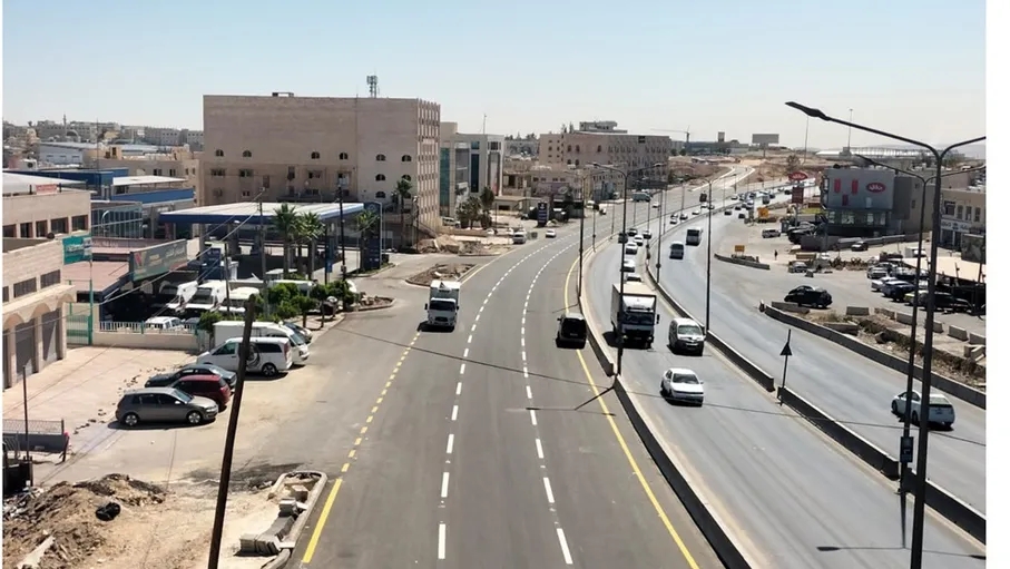 10.6 انخفاض مستخدمي حافلات التردد السريع بين عمان والزرقاء