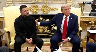 أنت ترتدي نفس البدلة.. رد مفاجىء من زيلينسكي على صحفي بالبيت الأبيض