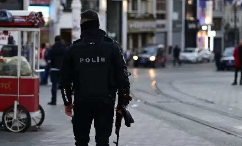 بصمة إصبع تطيح بامرأة تركية قتلت زوجها قبل 18 عاماً