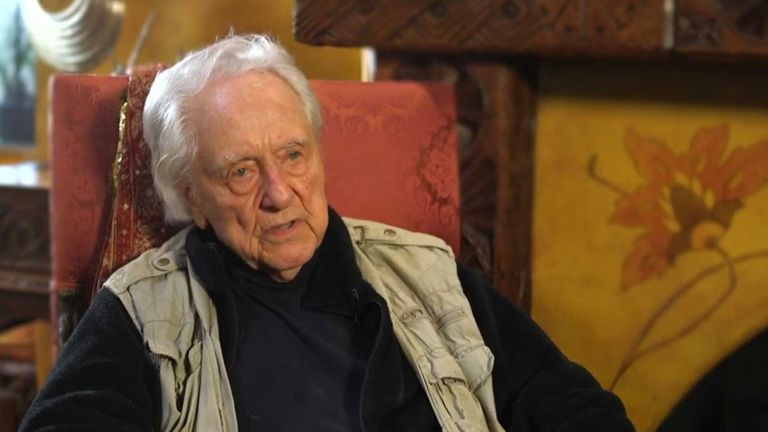 لم يخسر أي قضية منذ 1969.. وفاة المحامي الأمريكي الشهير جيري سبينس