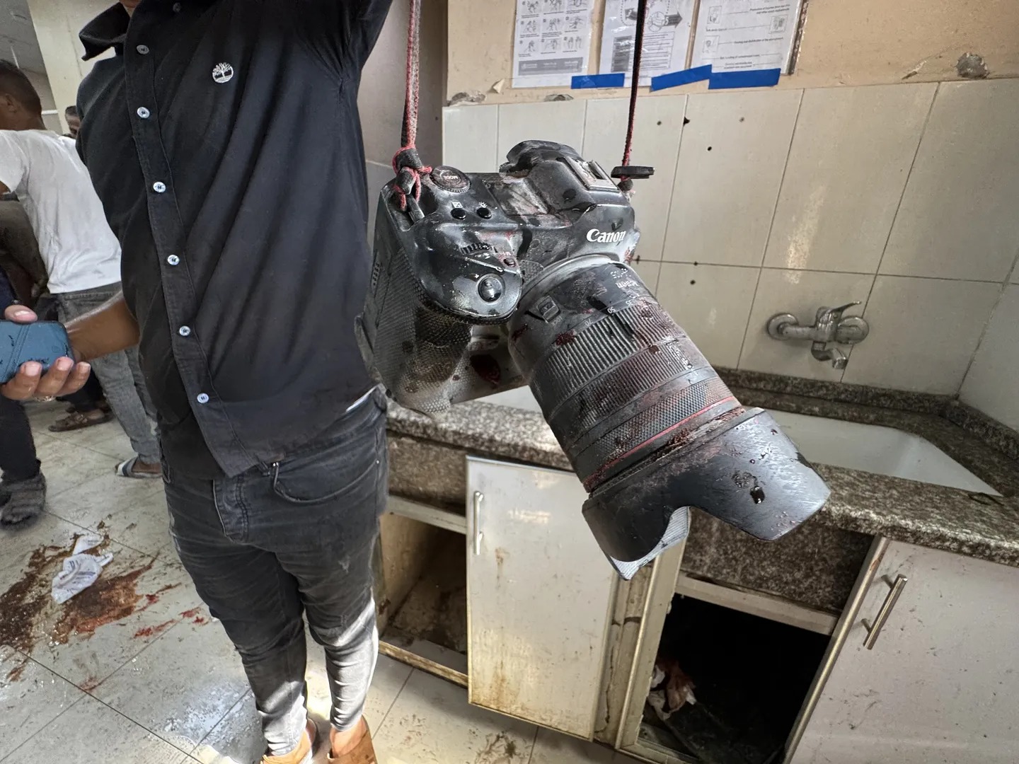 استشهاد الصحفي محمد سلامة ومطالبات بمحاكمة الاحتلال على جرائم استهداف الصحفيين