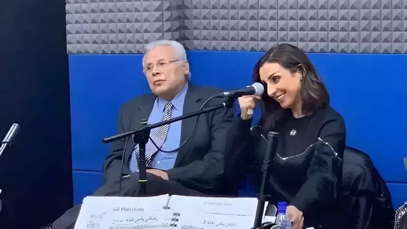 شكرت الجميع دونه.. لماذا تجاهلت أنغام والدها في رسالتها الصوتية الأخيرة؟